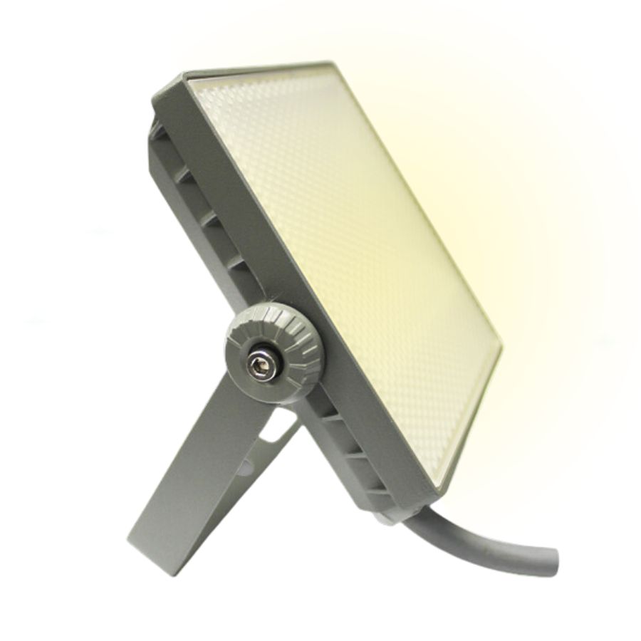 Đèn pha 50W Nanoco NLF1504 ánh sáng trung tính Đèn pha 50W Nanoco NLF1504 ánh sáng trung tính